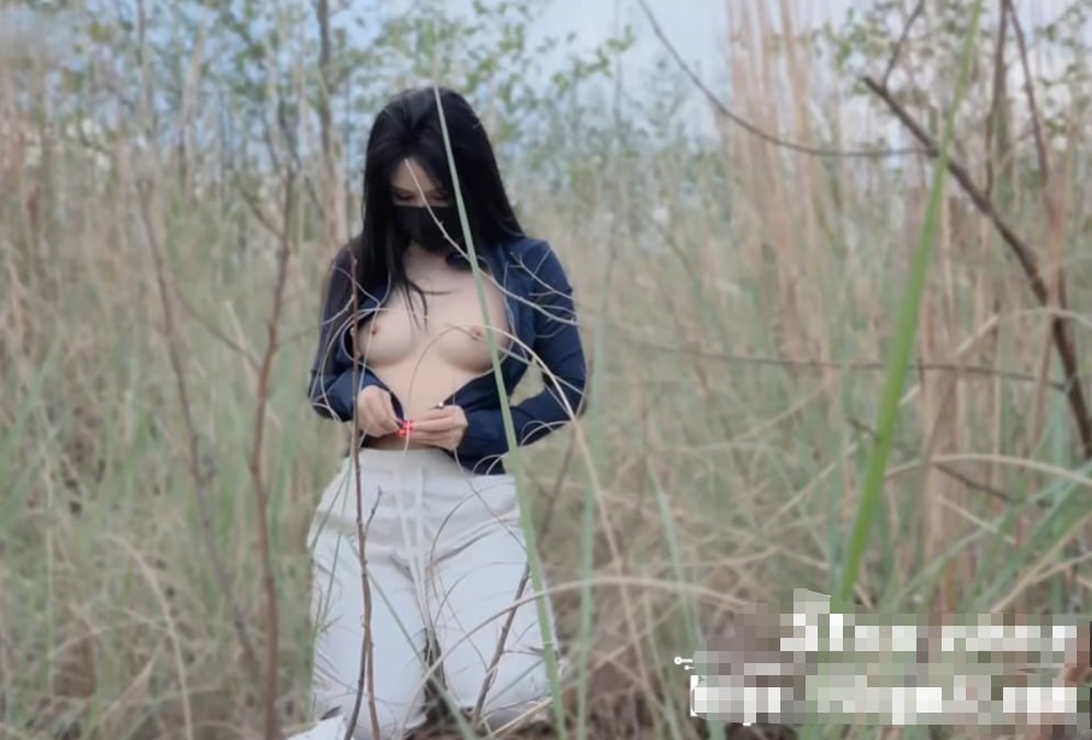 日本小学生芽子メイリン モデルコレクシ